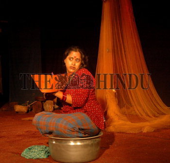 Image Id : 12873381 <span>Date : 2007-06-14 <span>Category : Arts Culture and Entertainment</span>