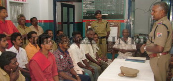 Image Id : 13063319 <span>Date : 2007-06-29 <span>Category : Crime Law and Justice</span>