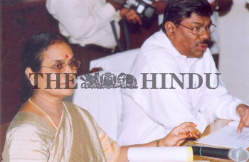 Image Id : 13905794 <span>Date : 2007-08-24 <span>Category : Politics</span>