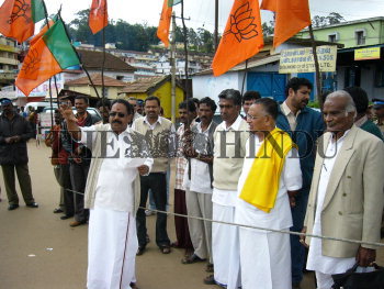 Image Id : 14248120 <span>Date : 2007-09-14 <span>Category : Politics</span>