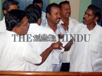 Image Id : 14426280 <span>Date : 2007-09-26 <span>Category : Politics</span>