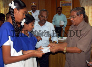 Image Id : 15096074 <span>Date : 2007-11-05 <span>Category : Politics</span>