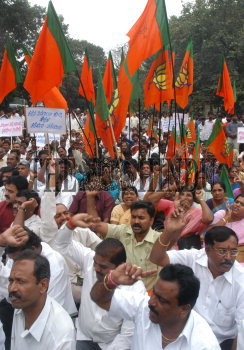 Image Id : 16131969 <span>Date : 2008-01-04 <span>Category : Politics</span>