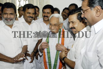 Image Id : 16225080 <span>Date : 2008-01-09 <span>Category : Politics</span>