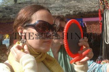 Image Id : 16714450 <span>Date : 2008-02-01 <span>Category : Arts Culture and Entertainment</span>