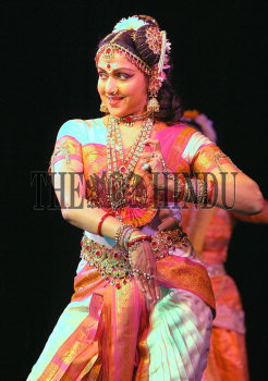 Image Id : 16732179 <span>Date : 2008-02-01 <span>Category : Arts Culture and Entertainment</span>
