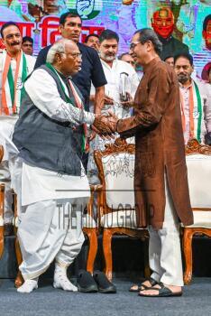 Image Id : 1163955231 <span>Date : 2024-08-20 <span>Category : Politics</span>