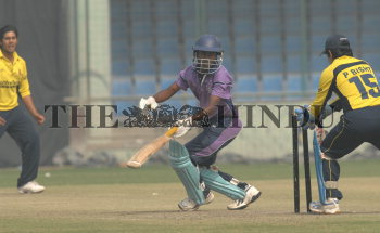 Image Id : 101123430 <span>Date : 2008-03-05 <span>Category : Sport</span>