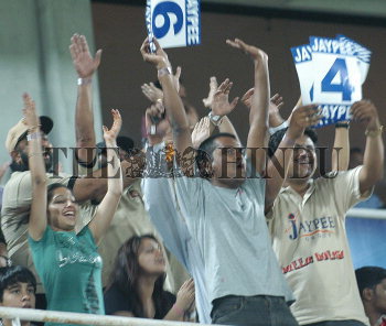 Image Id : 102202383 <span>Date : 2008-04-24 <span>Category : Sport</span>