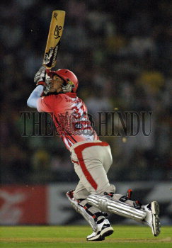 Image Id : 102219182 <span>Date : 2008-04-25 <span>Category : Sport</span>