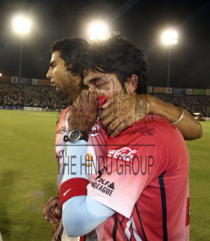 Image Id : 102221452 <span>Date : 2008-04-25 <span>Category : Sport</span>