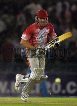 Image Id : 102222389 <span>Date : 2008-04-25 <span>Category : Sport</span>