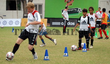Image Id : 102743407 <span>Date : 2008-05-26 <span>Category : Sport</span>