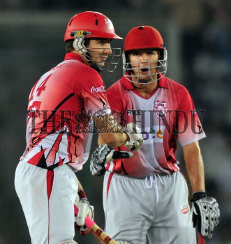 Image Id : 102777094 <span>Date : 2008-05-28 <span>Category : Sport</span>