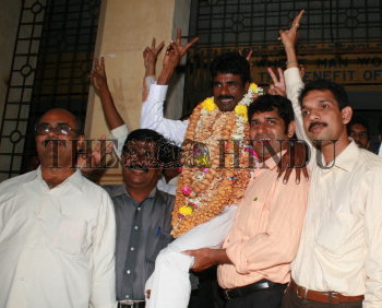 Image Id : 103332929 <span>Date : 2008-06-28 <span>Category : Politics</span>