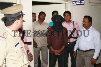 Image Id : 103800148 <span>Date : 2008-07-26 <span>Category : Crime Law and Justice</span>