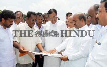 Image Id : 104410797 <span>Date : 2008-08-28 <span>Category : Politics</span>