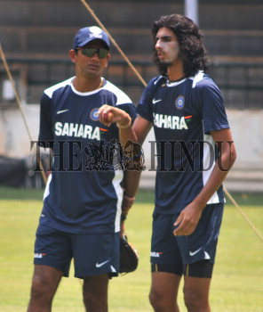 Image Id : 104974659 <span>Date : 2008-10-01 <span>Category : Sport</span>