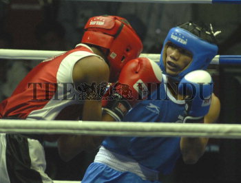 Image Id : 105160849 <span>Date : 2008-10-13 <span>Category : Sport</span>