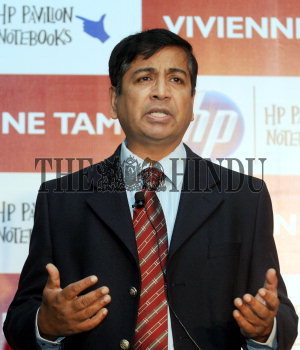Image Id : 105195406 <span>Date : 2008-10-15 <span>Category : Economy Business and Finance</span>