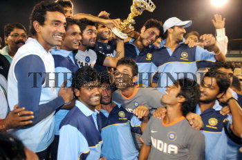 Image Id : 105389112 <span>Date : 2008-10-26 <span>Category : Sport</span>