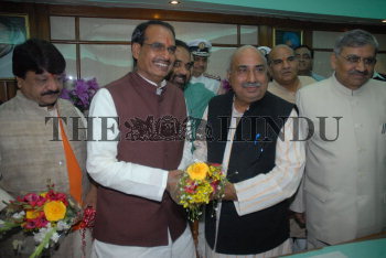 Image Id : 106579917 <span>Date : 2009-01-07 <span>Category : Politics</span>