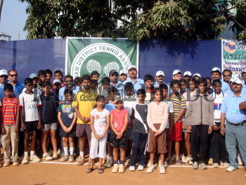 Image Id : 107235098 <span>Date : 2009-02-16 <span>Category : Sport</span>