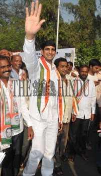 Image Id : 107279545 <span>Date : 2009-02-19 <span>Category : Politics</span>