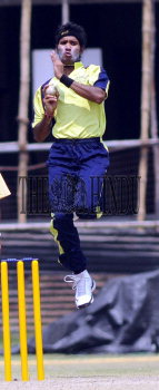 Image Id : 107743031 <span>Date : 2009-03-19 <span>Category : Sport</span>