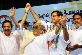 Image Id : 107813241 <span>Date : 2009-03-23 <span>Category : Politics</span>