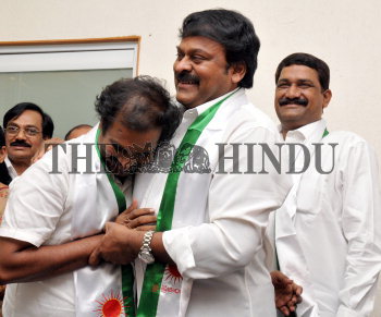 Image Id : 108738973 <span>Date : 2009-05-17 <span>Category : Politics</span>