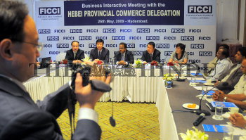 Image Id : 108886102 <span>Date : 2009-05-26 <span>Category : Economy Business and Finance</span>