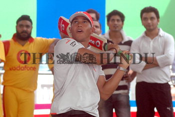 Image Id : 110017448 <span>Date : 2009-08-01 <span>Category : Sport</span>