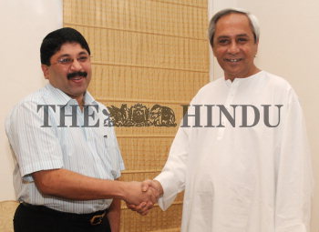 Image Id : 110320152 <span>Date : 2009-08-20 <span>Category : Politics</span>