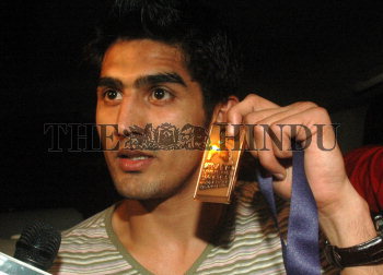 Image Id : 110824312 <span>Date : 2009-09-14 <span>Category : Sport</span>