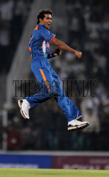 Image Id : 112600004 <span>Date : 2009-12-09 <span>Category : Sport</span>
