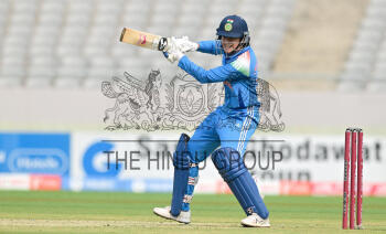 Image Id : 1867678988 <span>Date : 2024-12-22 <span>Category : Sport</span>