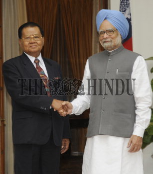 Image Id : 117250450 <span>Date : 2010-07-27 <span>Category : Politics</span>