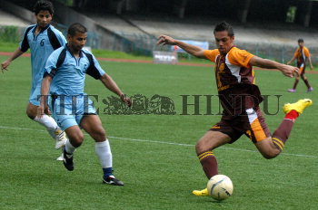 Image Id : 117308603 <span>Date : 2010-07-30 <span>Category : Sport</span>