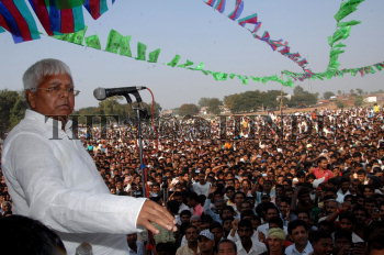 Image Id : 119348101 <span>Date : 2010-11-15 <span>Category : Politics</span>