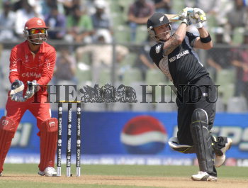 Image Id : 122279479 <span>Date : 2011-03-13 <span>Category : Sport</span>