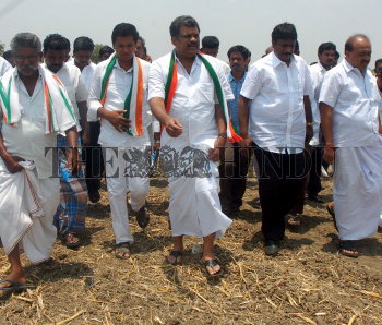 Image Id : 123014762 <span>Date : 2011-04-05 <span>Category : Politics</span>