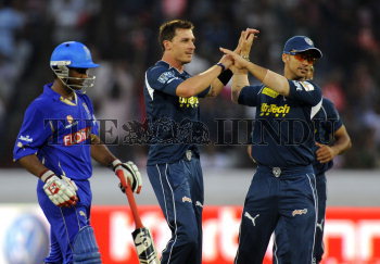 Image Id : 123157909 <span>Date : 2011-04-09 <span>Category : Sport</span>