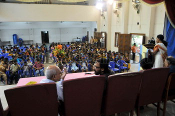Image Id : 124271880 <span>Date : 2011-05-18 <span>Category : Education</span>