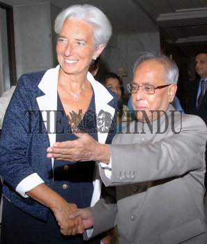 Image Id : 124942138 <span>Date : 2011-04-11 <span>Category : Politics</span>