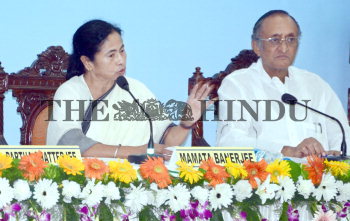Image Id : 125302347 <span>Date : 2011-06-18 <span>Category : Politics</span>