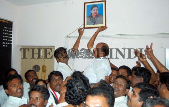 Image Id : 125786556 <span>Date : 2011-07-12 <span>Category : Politics</span>
