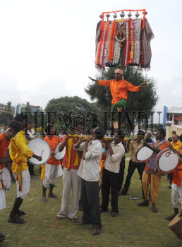 Image Id : 126446224 <span>Date : 2011-08-14 <span>Category : Arts Culture and Entertainment</span>