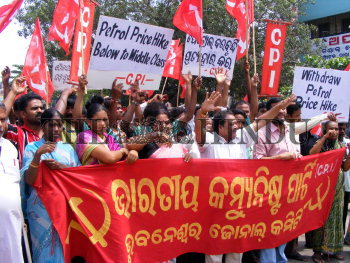 Image Id : 127106929 <span>Date : 2011-09-16 <span>Category : Politics</span>