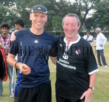 Image Id : 128061902 <span>Date : 2011-11-02 <span>Category : Sport</span>